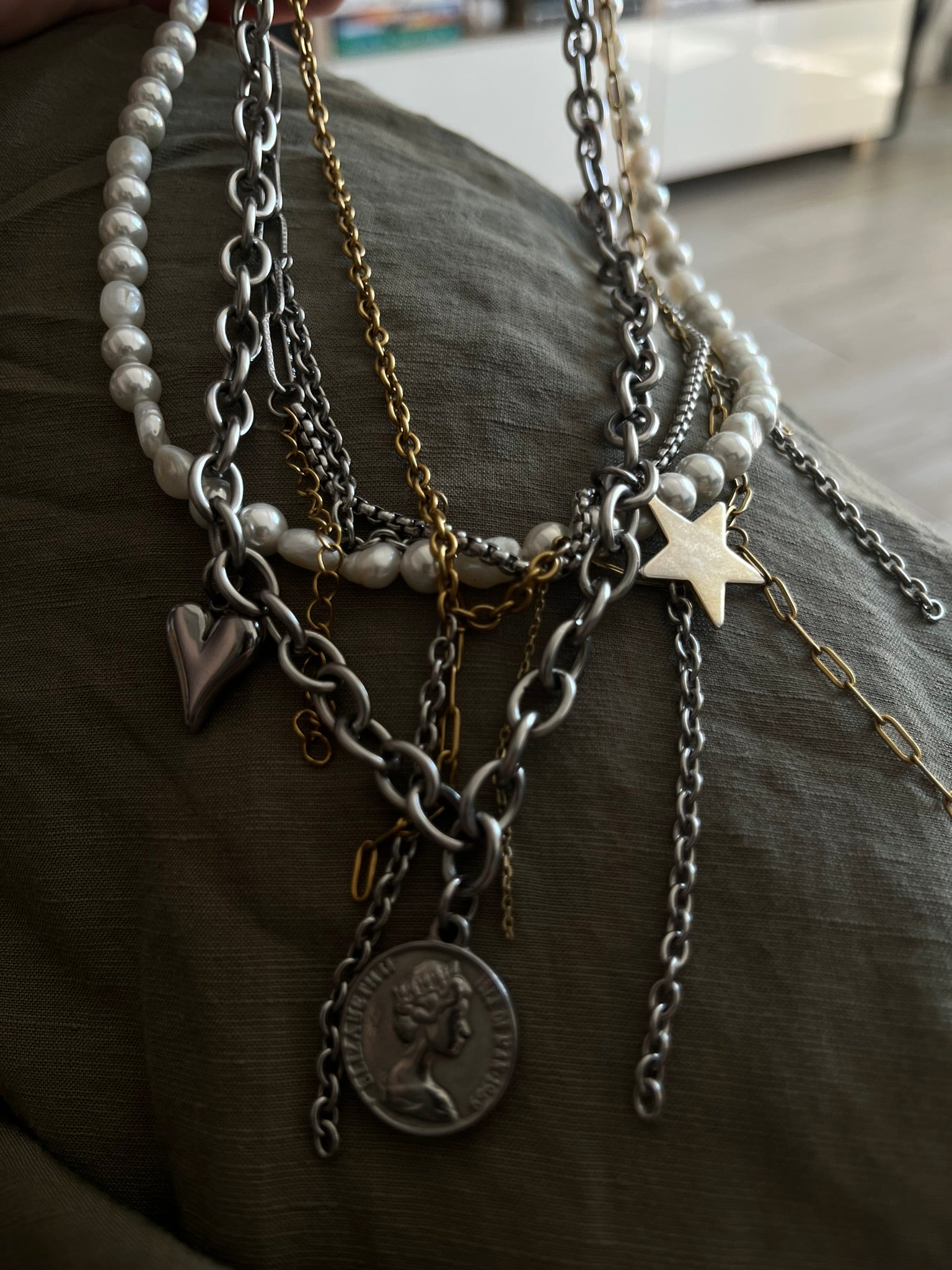 Choker Moneta